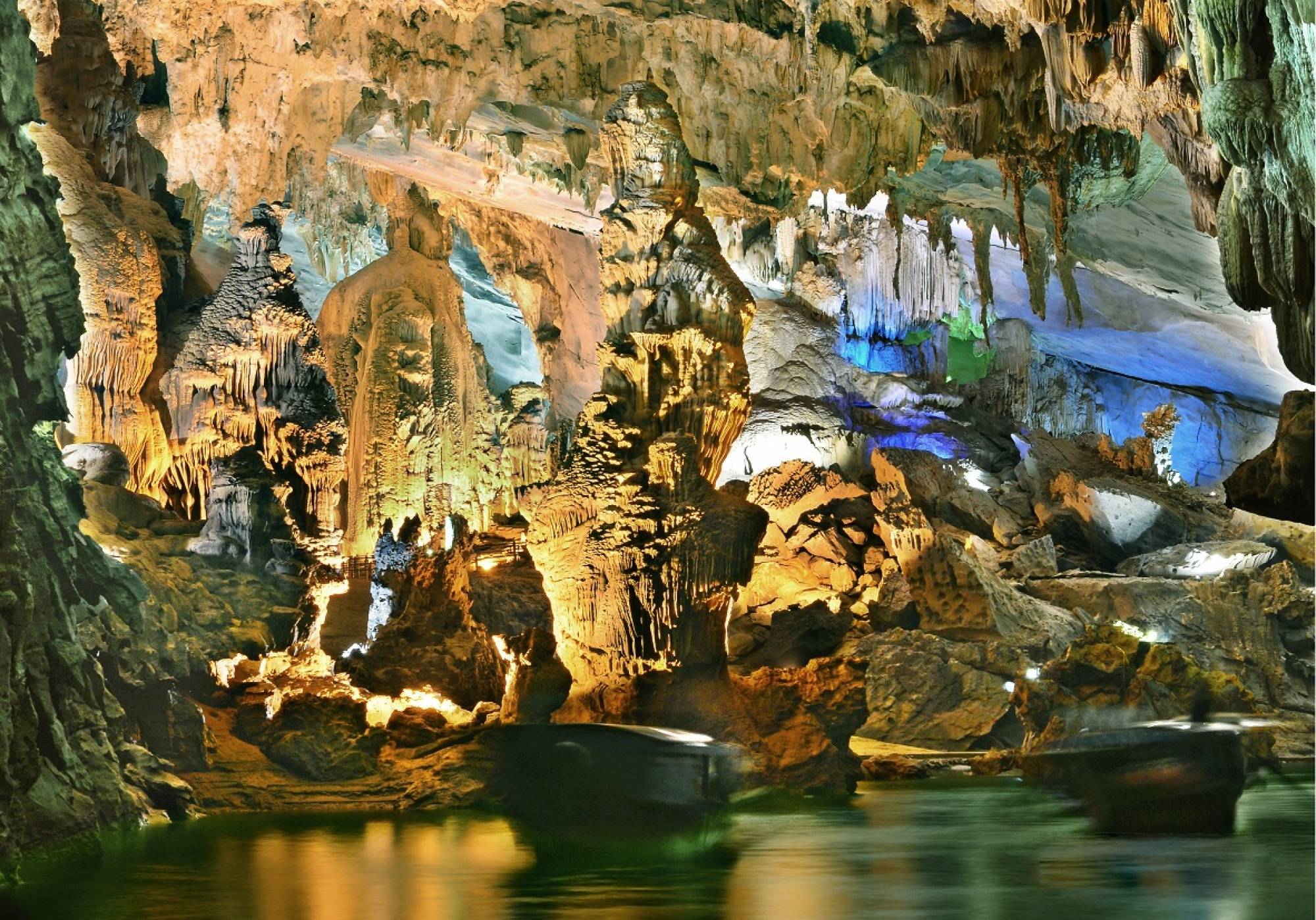 Daily Group Tour: Phong Nha Cave And Paradise Cave 1 Day