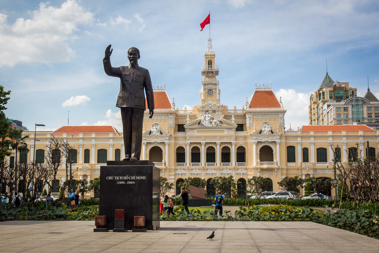 Ha Noi City – Ha Long Bay – Ho Chi Minh City – Cu Chi 6D5N (Low Season)